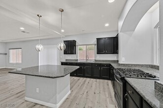 10031 Alden Creek St in Las Vegas, NV - Building Photo - Building Photo
