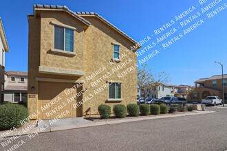 17746 W Banff Ln in Surprise, AZ - Foto de edificio - Building Photo