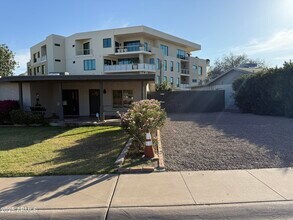7521 E McKnight Ave in Scottsdale, AZ - Building Photo - Building Photo