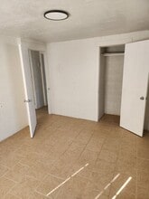 1701 S 5th St in Chickasha, OK - Building Photo - Building Photo