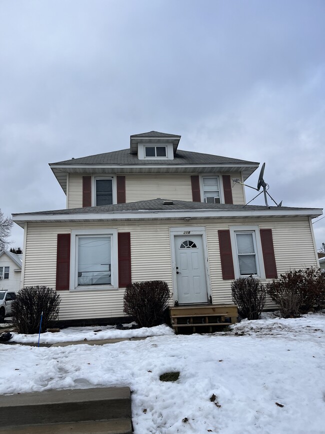 218 Hammond Ave, Unit 220.5