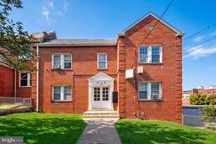 4840 New Hampshire Ave NW in Washington, DC - Building Photo