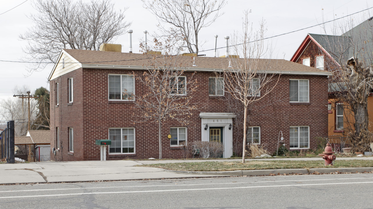 651 N 200 W in Salt Lake City, UT - Foto de edificio