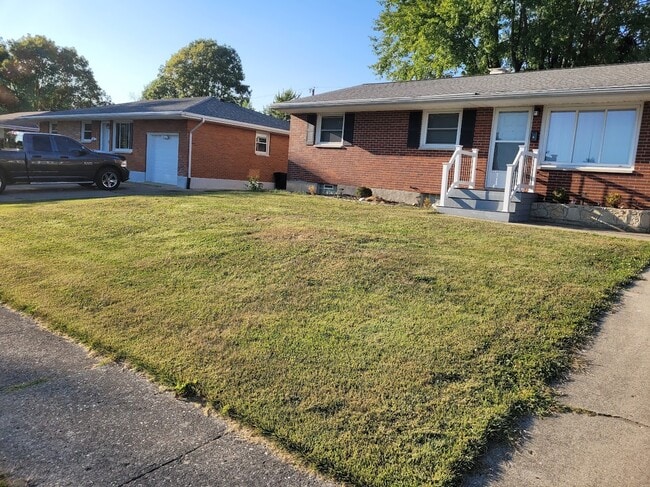 property at 4701 Tall Oaks Dr