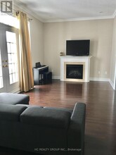 37 Rouge Valley Dr W in Markham, ON - Building Photo - Building Photo
