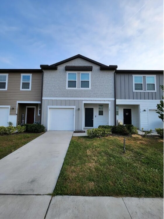 property at 720 Madison Dr