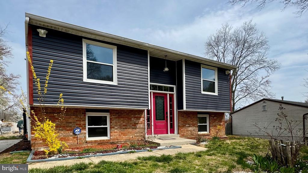 12710 Lunan Rd in Clinton, MD - Building Photo