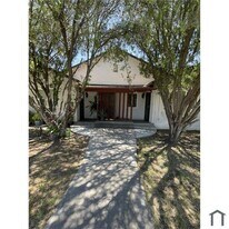 2139 S Lee Ave in Fresno, CA - Building Photo