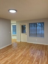 365 Mather St, Unit 1 in Hamden, CT - Building Photo - Building Photo