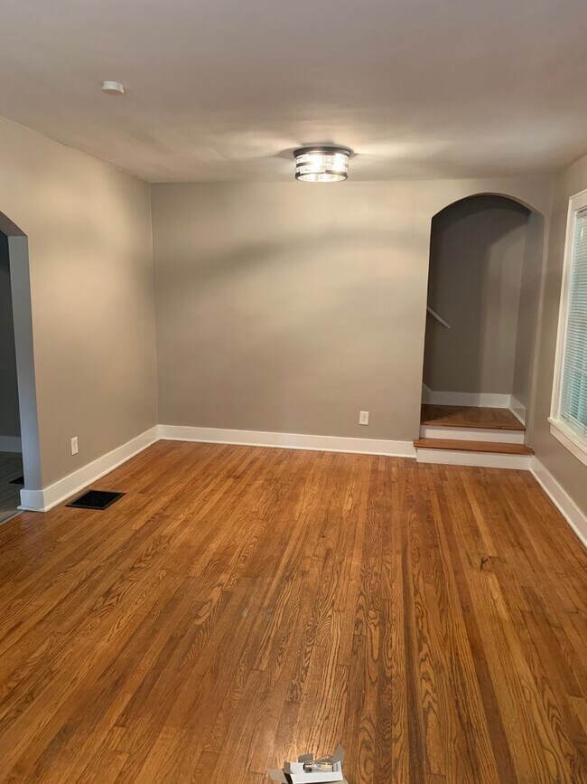 1410 Calvin Ave in Nashville, TN - Building Photo - Building Photo