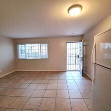 4368 N Vornsand Dr in Las Vegas, NV - Building Photo - Building Photo