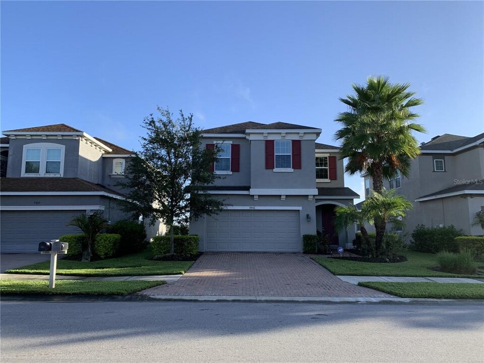 8466 Nandina Dr in Sarasota, FL - Foto de edificio