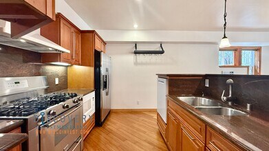 6288 Ruthland Rd in Oakland, CA - Building Photo - Building Photo