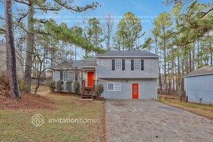 6380 Holborne Ln in Douglasville, GA - Building Photo