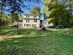7 W Street Extension in Andover, CT - Building Photo - Building Photo