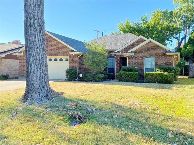 132 Hedgerow Ln in Lewisville, TX - Building Photo - Building Photo