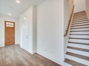 649 N Tyler St in Dallas, TX - Building Photo - Building Photo