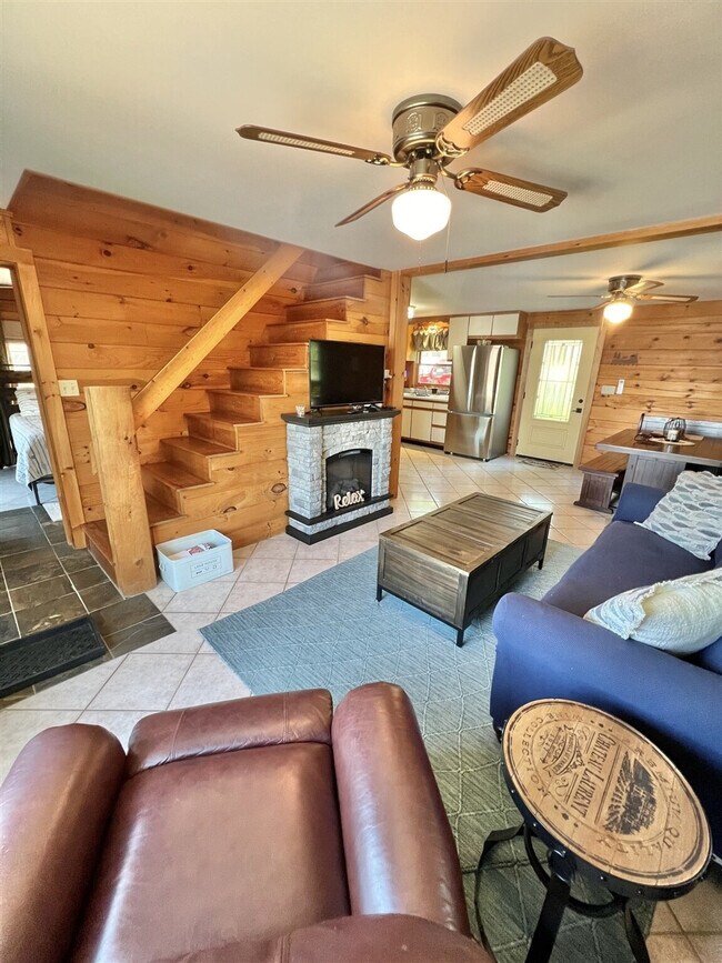 17 Wards Cove Rd in Standish, ME - Building Photo - Building Photo