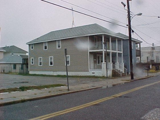 413 E Glenwood Ave in Wildwood, NJ - Building Photo - Building Photo