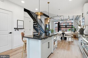 2125 14th St NW in Washington, DC - Building Photo