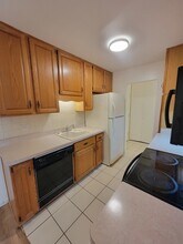 810 E Shady Way in Arlington Heights, IL - Building Photo - Building Photo