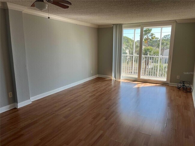 2760 Coconut Bay Ln, Unit 235 in Sarasota, FL - Foto de edificio - Building Photo