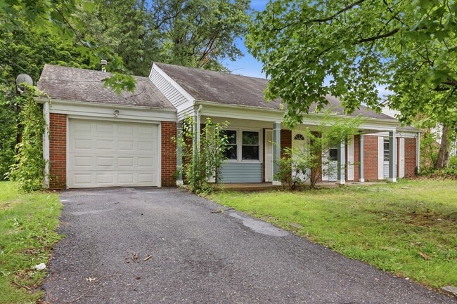 property at 27 Glover Ln
