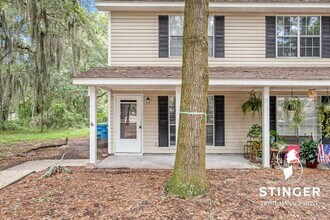 114 Tamara Ln in Port Royal, SC - Building Photo - Building Photo