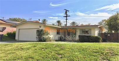 652 Massachusetts Ave in Riverside, CA - Building Photo