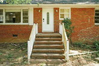 2003 Aiken Ave in Durham, NC - Building Photo - Building Photo