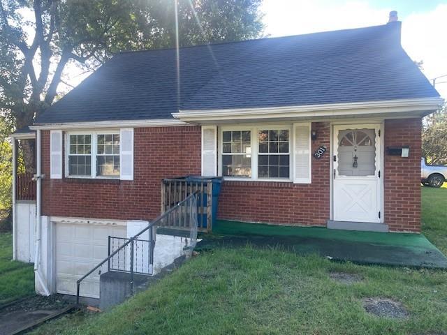 301 Pennview Dr in Verona, PA - Building Photo - Building Photo