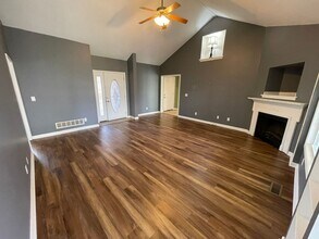 281 Bridlewood Ave in Shelbyville, KY - Building Photo - Building Photo