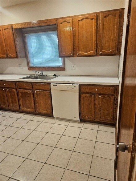 32 US-1, Unit 1 in Everett, MA - Building Photo - Building Photo