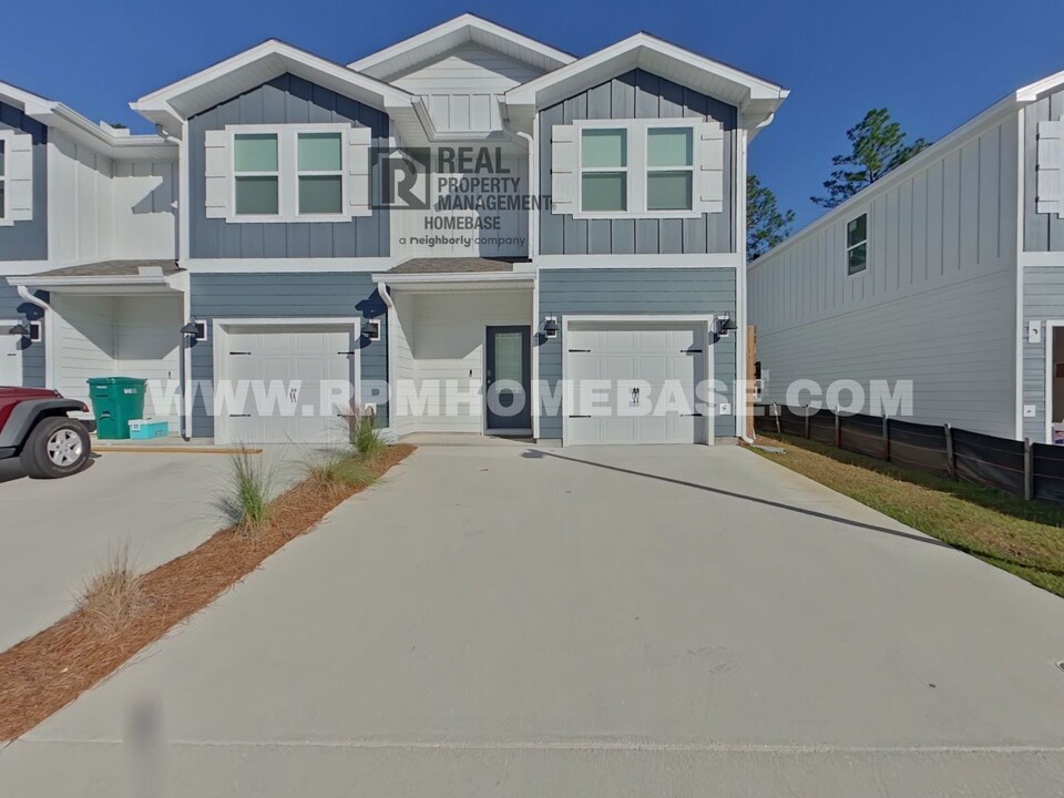 41 Phoenix St in Santa Rosa Beach, FL - Building Photo