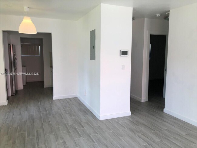 220 NW 46th St in Miami, FL - Building Photo - Building Photo