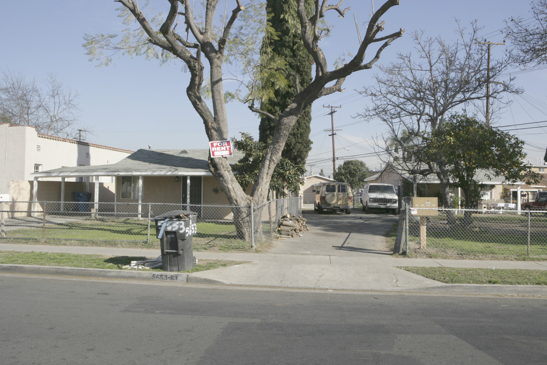 5653 Muller in Bell Gardens, CA - Building Photo