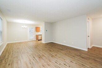 10755 Glenayr Dr in Camby, IN - Building Photo - Building Photo