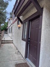 5321 Colodny Dr in Agoura Hills, CA - Building Photo - Building Photo