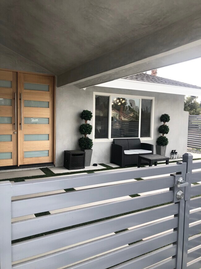 25075 Costeau St Rentals in Laguna Hills, CA