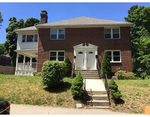 33 Blake St-Unit -1 in Newton, MA - Foto de edificio