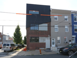 1737 N Howard St in Philadelphia, PA - Building Photo - Building Photo