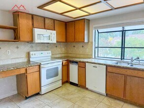 18207 Hillwood Ln in Morgan Hill, CA - Building Photo - Building Photo