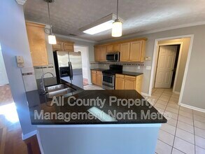 1910 Overland Crossing in Alpharetta, GA - Building Photo - Building Photo