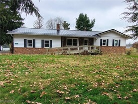 4454 Alexander Rd in Atwater, OH - Building Photo