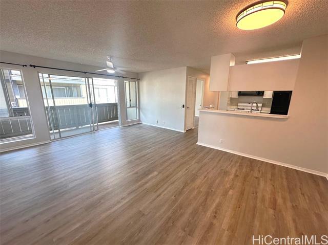 property at 91-271-271 Hanapouli Cir