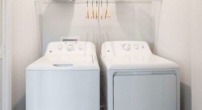 22000 Bellaire Blvd in Richmond, TX - Building Photo - Building Photo