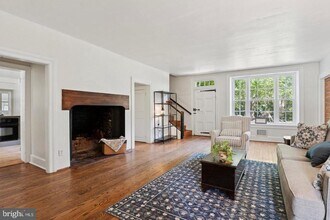 547 Concord Rd in Glen Mills, PA - Foto de edificio - Building Photo