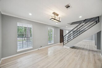 553 Cane River Ln in Conroe, TX - Building Photo - Building Photo