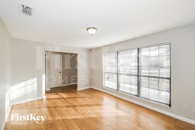 2462 Ridgecrest Ave in Orange Park, FL - Building Photo - Building Photo