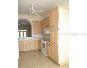 639 Lake Clark Pl in Lakeland, FL - Building Photo - Building Photo